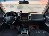 Mitsubishi Pajero GLS 2016